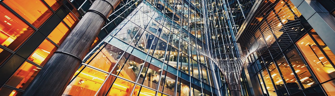 iStock.com Easyturn Canary Wharf banner 4.jpg